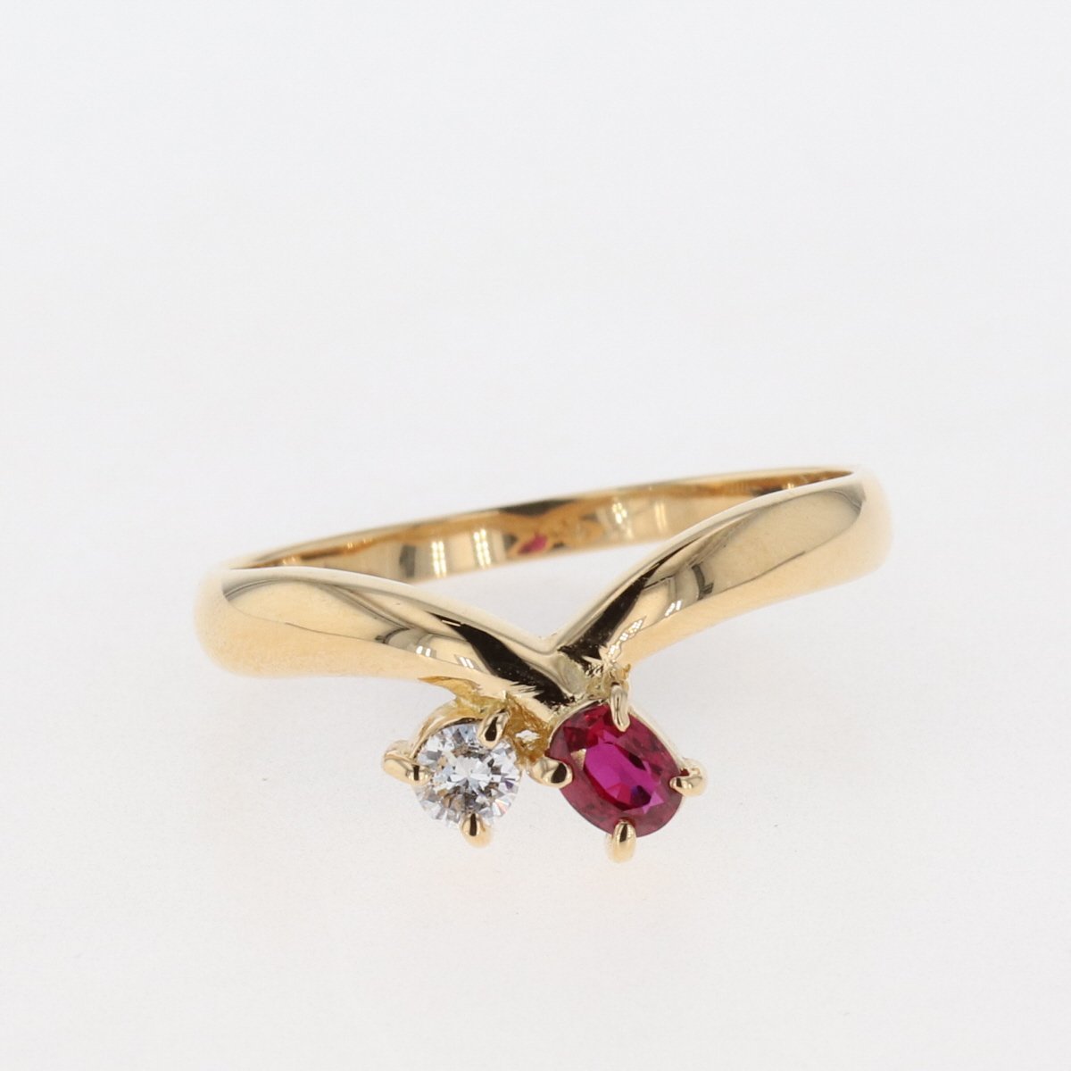美品】K18WG ルビー R0.517ct ダイヤ FD0.26ct リング | repro-rema.rs
