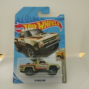 Hot Wheels　'87 DODGE D100 64