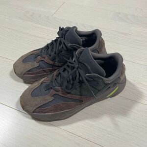 【5/1 GWセール】yeezy boost 700 mauve イージーブースト