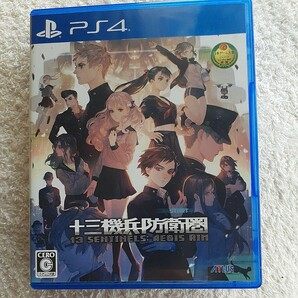 中古 十三機兵防衛圏　13SENTINELS: AEGIS RIM　13きへいぼうえいけん　PS4 プレイステーション４　送料無料