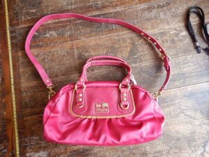  женщина розовый ручная сумочка 012701 COACH Coach W26D10H14CM JO871-12927 PINK состояние хороший женский 