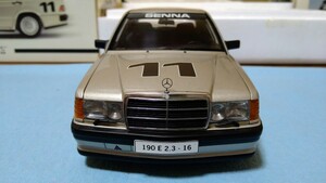 【希少】1/18 AUTOart MercedesBenz 190E 2.3-16 NURBRGRING 1984 WINNER