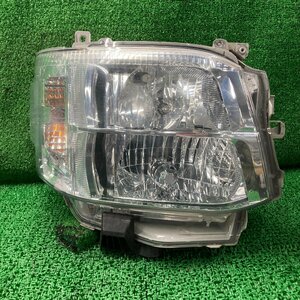 ♪♪ハイエース TRH226 右ヘッドライト Rランプ コイト26-129 HID (W2172)♪♪