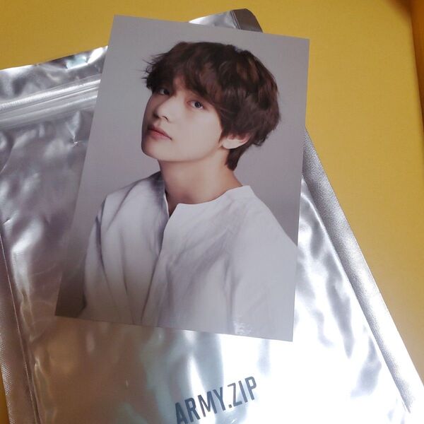BTS テテ テヒョン V 非売品 公式 生写真 ファンクラブ 継続特典 GLOBAL OFFICIAL FANCLUBグッズ