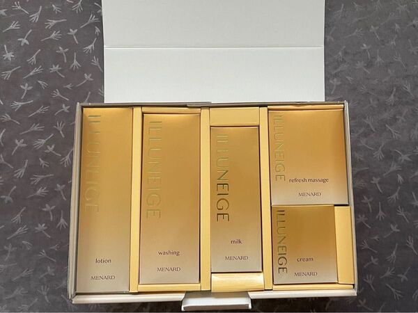 メナードイルネージュ5点セット外箱無し 値下げ不可