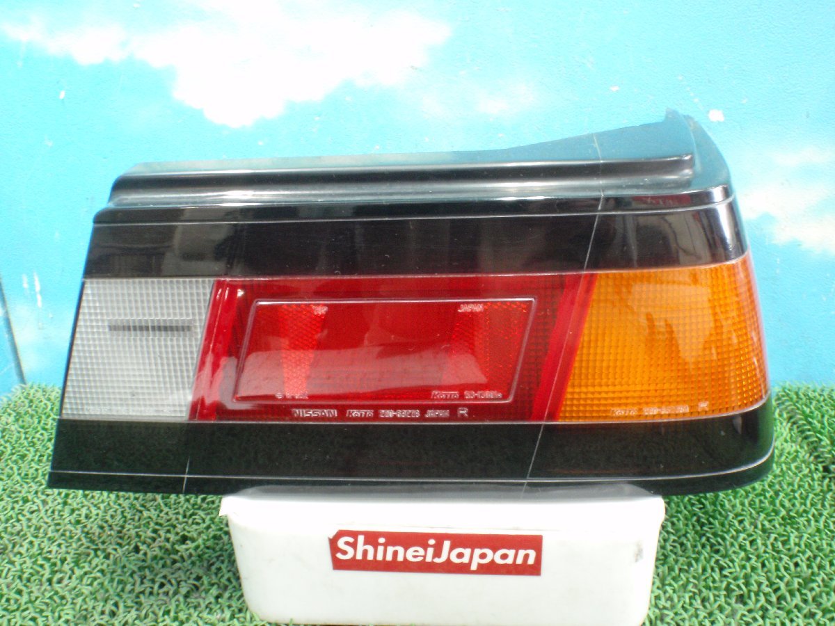 ★ BHN13 日産 リベルタビラ テールランプ右 テールレンズ ブレーキランプ 350250JJ