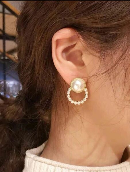 ピアス　パール　韓国ファッション　ゴールドピアス　ゴールド　パールピアス　ウエディング　結婚式　パーティ　上品