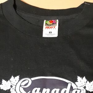 タグ付きティシヤツ、カナダ土産