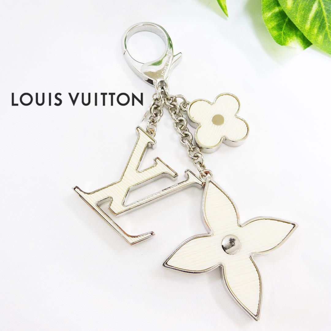 最安値に挑戦！ **3446最終価格LOUIS VUITTON キーチャーム M66783