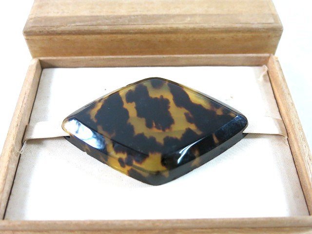 ヤフオク! -本鼈甲帯留めの中古品・新品・未使用品一覧