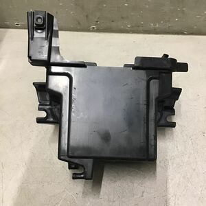 s16-17 ホンダ PCX125 JF81 バッテリーボックス 純正部品