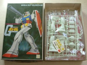 旧 バンダイ 1/100 RX-78 ガンダム　初版　 80年7月製　盾シール　プラモデル　ガンプラ