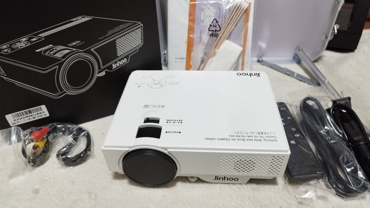 結婚祝い 8000LM 4K入力対応 幾何学ひずみ補正プロセッサ GEOBOX