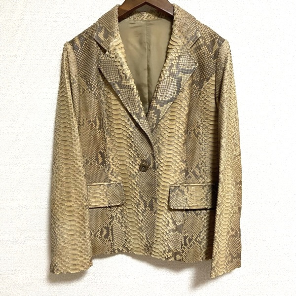 ヤフオク! -「ヘビ革 ジャケット」の落札相場・落札価格 ヤフオク! -「ヘビ革 ジャケット」の落札相場・落札価格