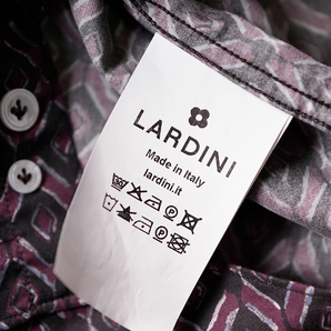 極上ホリゾンタルカラー■新品【LARDINI】ラルディーニが紡ぐ爽やかさと色気、幾何学模様が浜辺の香り纏う絶品ロゴ刺繍総柄シャツ39/S~Mの画像10