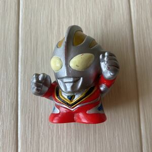 ウルトラマン　指人形　ウルトラマンガイア