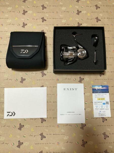 新品 22イグジスト(EXIST)　ダイワ(DAIWA) 【PC LT2500】 スピニングリール 釣り具 フィッシング 海釣り 両利き ユニセックス グレー