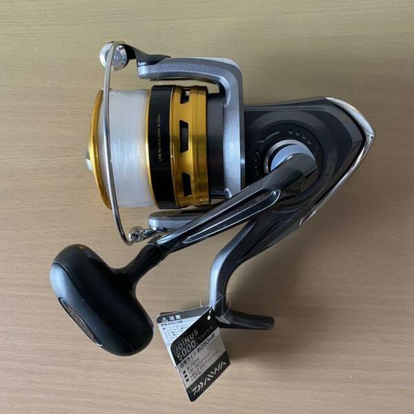 新品 16 ジョイナス ダイワ(DAIWA) 【5000】 6号-250m スピニングリール 釣り具 フィッシング 海釣り ナイロンライン付 シーバス