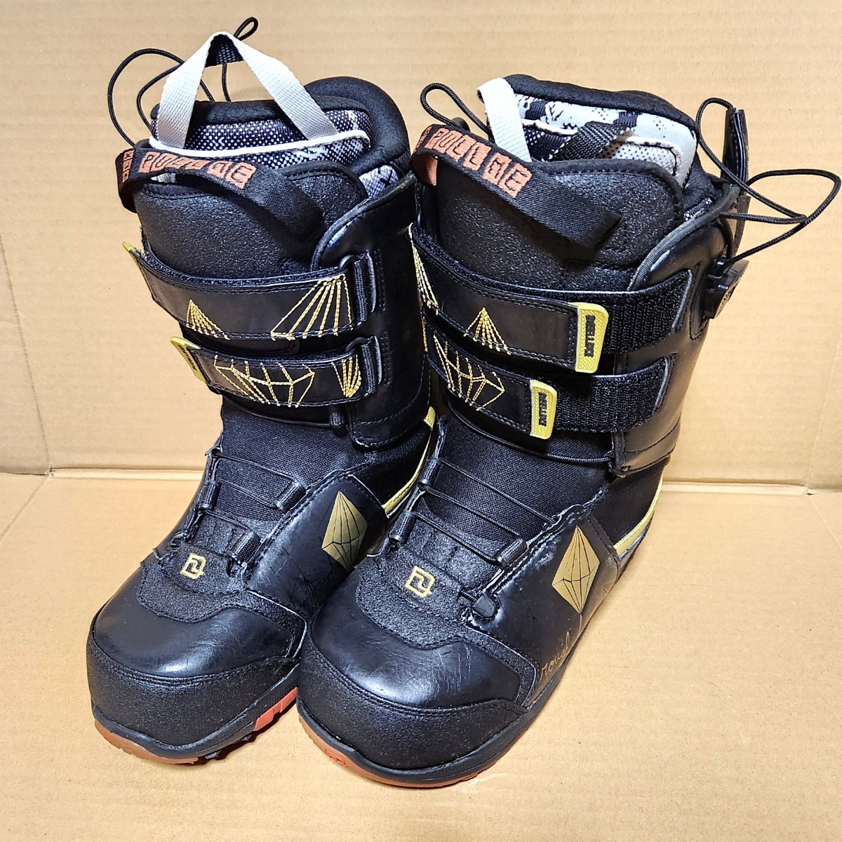 ヤフオク! -スノーボード ブーツ 25.5の中古品・新品・未使用品一覧