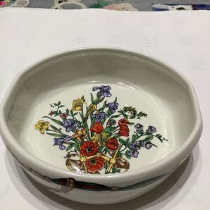 グッチ多目的容器 本物