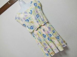 assk1294☆　■■Freesia■■　半袖花柄ワンピース　丸首　ギャザーワンピース　ひざ丈　ピンク系　Mサイズ　