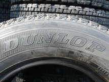 J661 送料無料 215/70R15 冬4本セット スタッドレス LT 107/105L 215/70-15 215-70-15 DUNLOP WINTER MAXX SV01 ハイエース_画像7