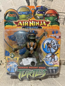 ☆TMNT/タートルズ/アクションフィギュア/即決/Action Figure(2005/Air Ninja Leonardo/MOC) TM-138