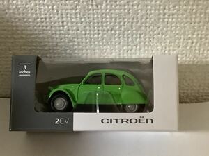 ノレブ　NOREV シトロエン　CITROEN 2CV 1/64 ミニカー　緑