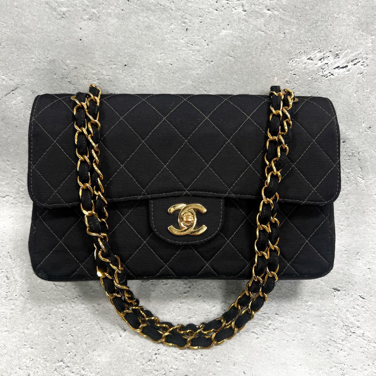 通販激安】 CHANEL 黒 斜め掛け チェーンショルダーバッグ マトラッセ