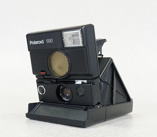 ヤフオク! -「ポラロイド690」の落札相場・落札価格