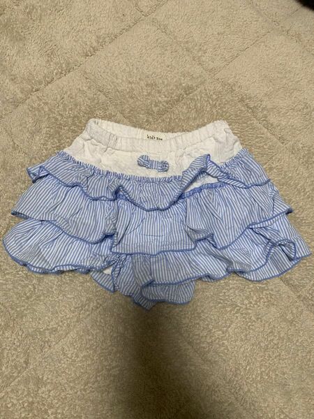 【セット割】子供服23春夏物　パンツスカート　ブルー　95サイズ　フリルかわいい　匿名配送対応　スピード発送対応