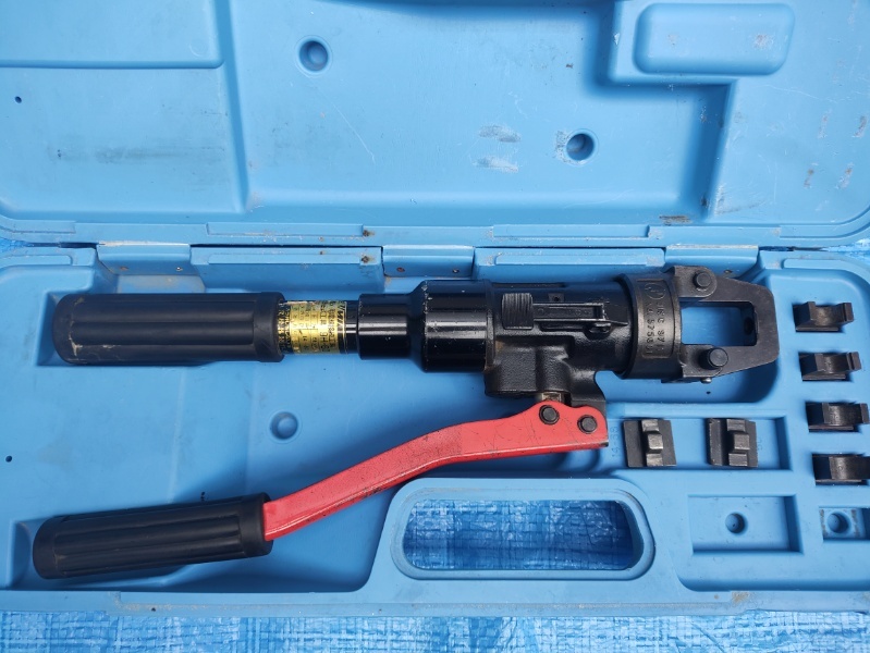 動作確認済 IZUMI EP-300N コマ・ダイス付属 手動油圧式工具 泉精器