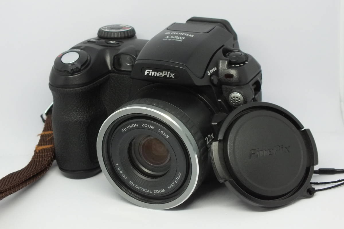 FUJI FILM FINEPIX S5000 通電 ジャンク FUJI FILM FINEPIX S5000 デジタルカメラ