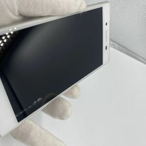 ａｕ ＳＯＶ３２ ＳＯＮＹ スマホ 利用制限〇 ソニー ＸＰＥＲＩＡ エクスペリア 本体のみ ホワイトの画像2