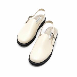 ★最終値引き★【新品未使用】TOSHINOSUKE TAKEGAHARA トシノスケタケガハラ　22aw サンダル　サイズ23.5cm s.s.sandals アイボリー