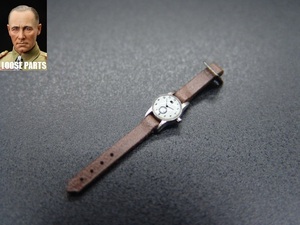 [ sand .. .]1/6 doll parts :3R made :WWII Germany army wristwatch 