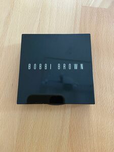 ボビイブラウン ハイライティングパウダー BOBBI BROWN チーク　フェイスパウダー