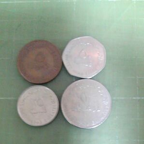 UAE新旧硬貨×4枚