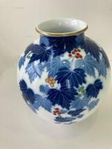 染錦 葡萄紋 花瓶 香蘭社/ 花器 華道具 色絵 骨董 花入れ 高さ16cm×幅13 cm☆中古_画像1