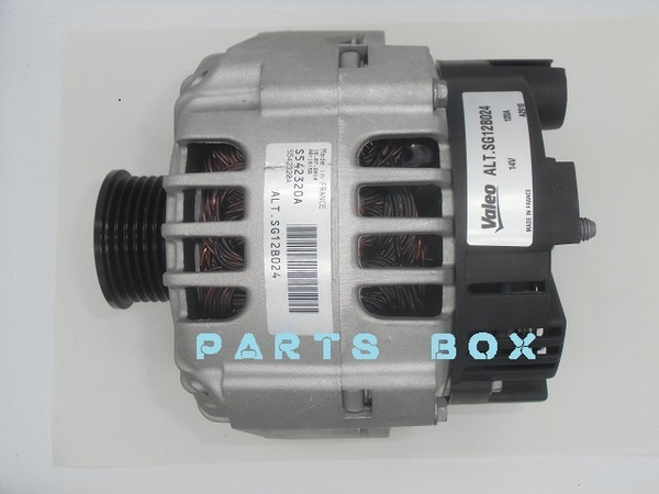 439307 ベンツ W208 CLK320 バレオ ヴァレオ オルタネーター ダイナモ ヴァレオ製 新品 A0111546202 SG12B024 120A
