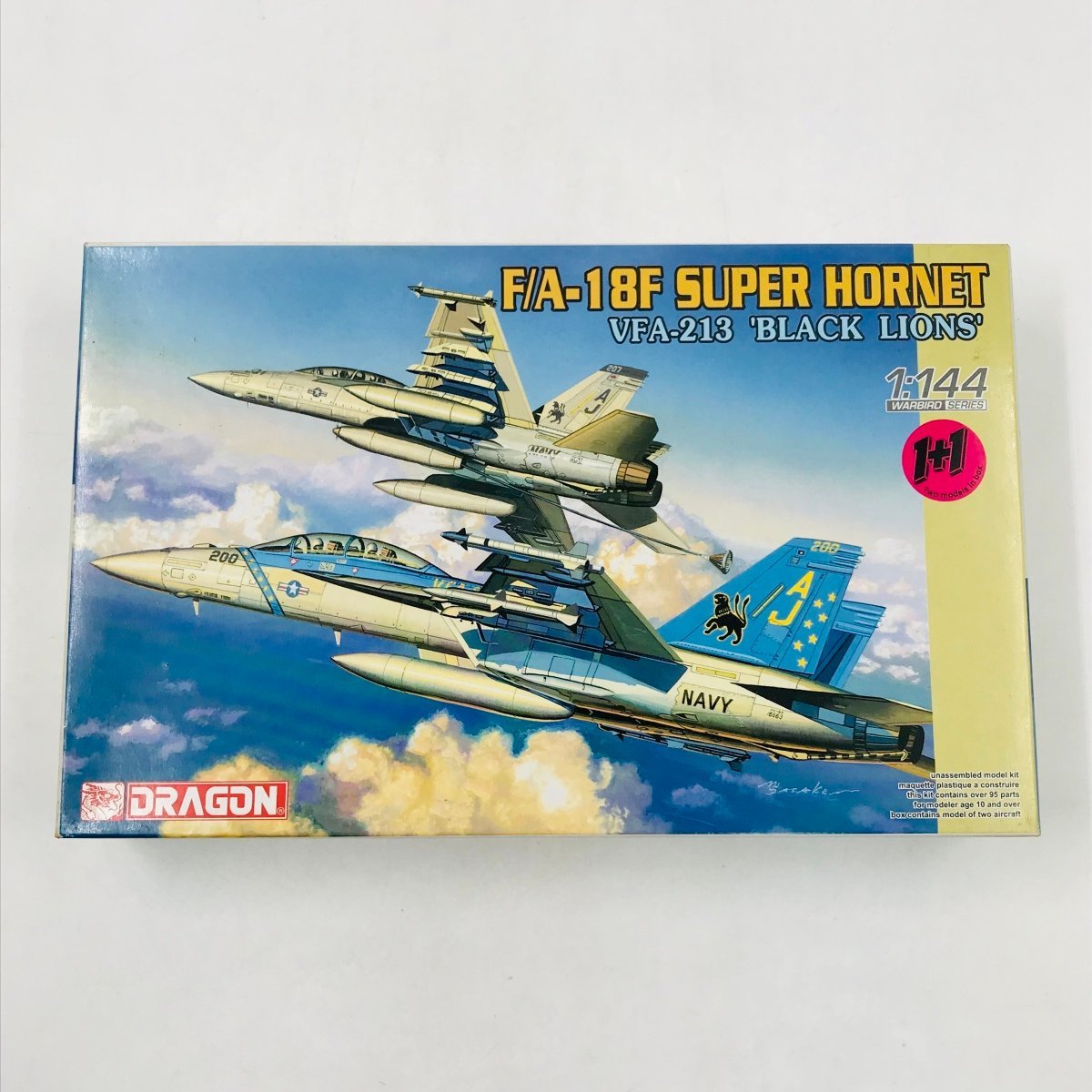 国産 1/72 マーベリック 1/18 MAVERICK 海軍 F/A-18C HORNET 塗装済