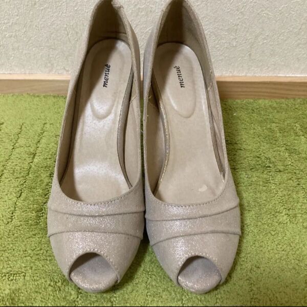 メヌエ menue オープントゥパンプス