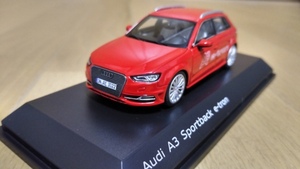 即決　AUDI アウディ　純正　特注　カラーモデル　AUDI　A3　e-TRON　Eトロン　ミサノレッド　赤　1/43　絶版　レア