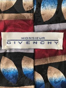 【GIVENCHY】美品ネクタイ　総柄