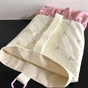 SALE♪ハンドメイド■白チェリー柄×ドット柄フリル付大きめ上履き入れ■上履き袋上靴入れ■さくらんぼ水玉