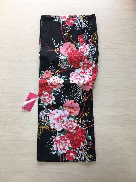 ☆在庫処分SALE実施中☆浴衣花柄 3点セット☆(浴衣・帯・草履)