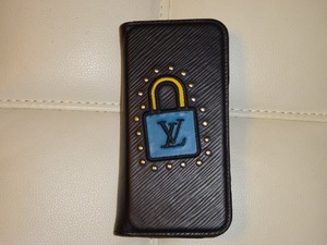 ヴィトン LOUIS VUITTON iPhone X/XS用 M63724 フォリオ エピ レア 限定 アイフォンケース 手帳型 スマホケース