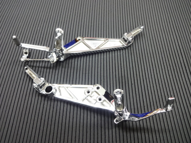 ヤフオク! -「zrx400 ステッププレート」の落札相場・落札価格