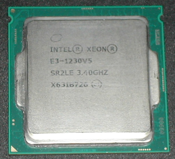 4コア8スレッド　XEON E3 1230 V5　LGA1151