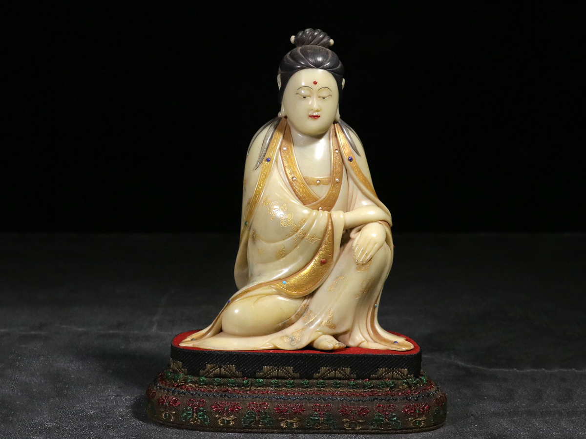 徳】旧家蔵出『信開作款 寿山石 芙蓉石彫り 施鉱物彩釈迦牟尼仏像 信開 ...